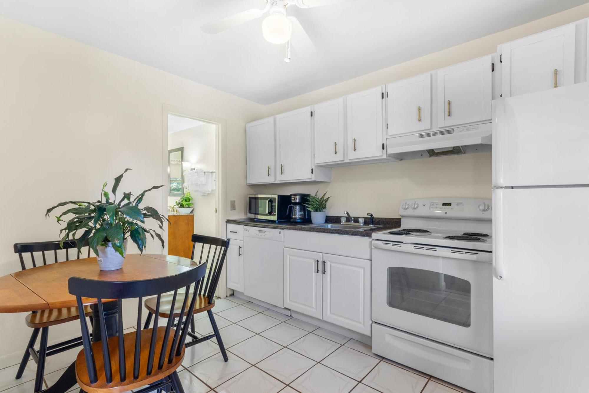 Blue Spruce Inn & Suites Valatie Luaran gambar