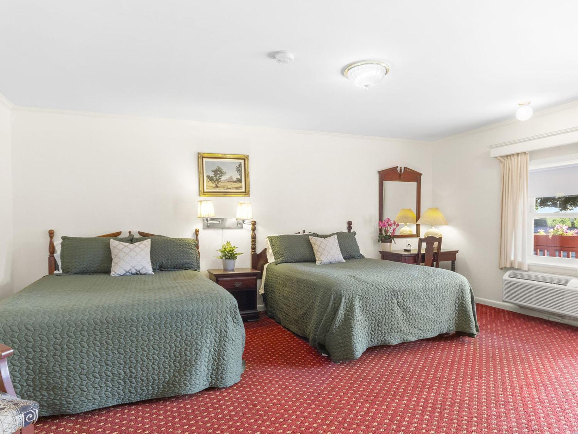 Blue Spruce Inn & Suites Valatie Luaran gambar